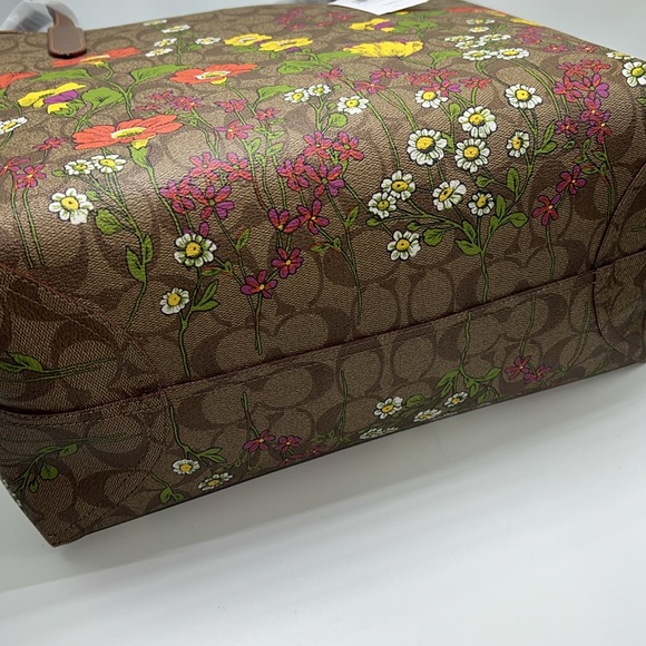 ❤️HP🪅NWT COACH CITY TOTE IN SIGNATURE CANVAS WITH GARDEN FLORAL PRINT - Picture 13 of 16